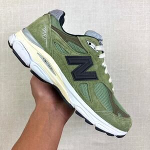 🫒 2022 JJJJound x New Balance 990v3 “Olive” 8W